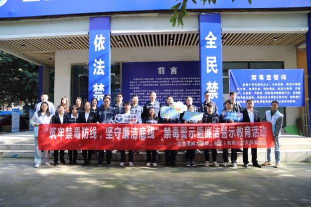 3b68ae579cfe5309386ef6e76352224f.jpg 3b68ae579cfe5309386ef6e76352224f.jpg