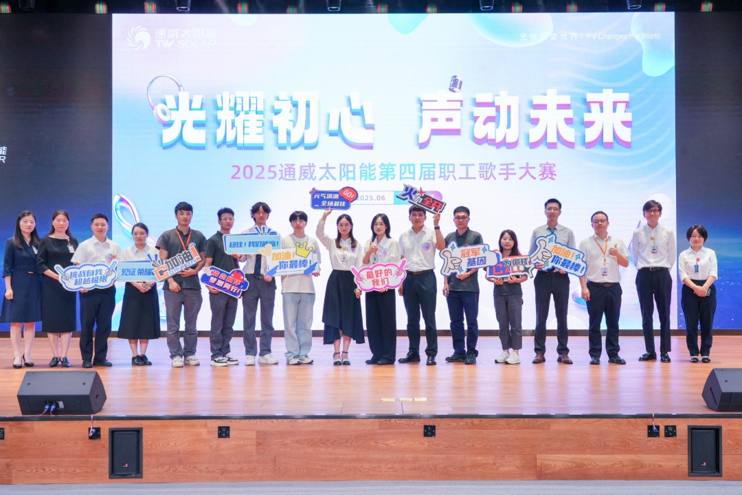 556f6dd97fe70c931f532b4d21f9e728.jpg 556f6dd97fe70c931f532b4d21f9e728.jpg