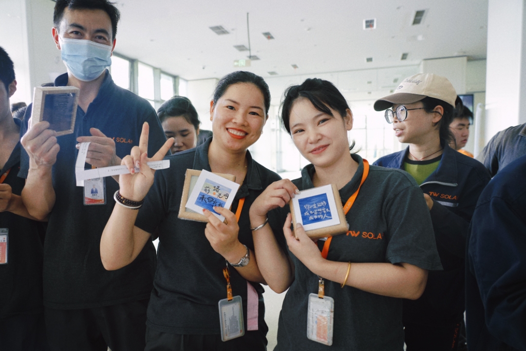 12ec18ea3c297f84cab77e9bb13e261f.jpg 12ec18ea3c297f84cab77e9bb13e261f.jpg