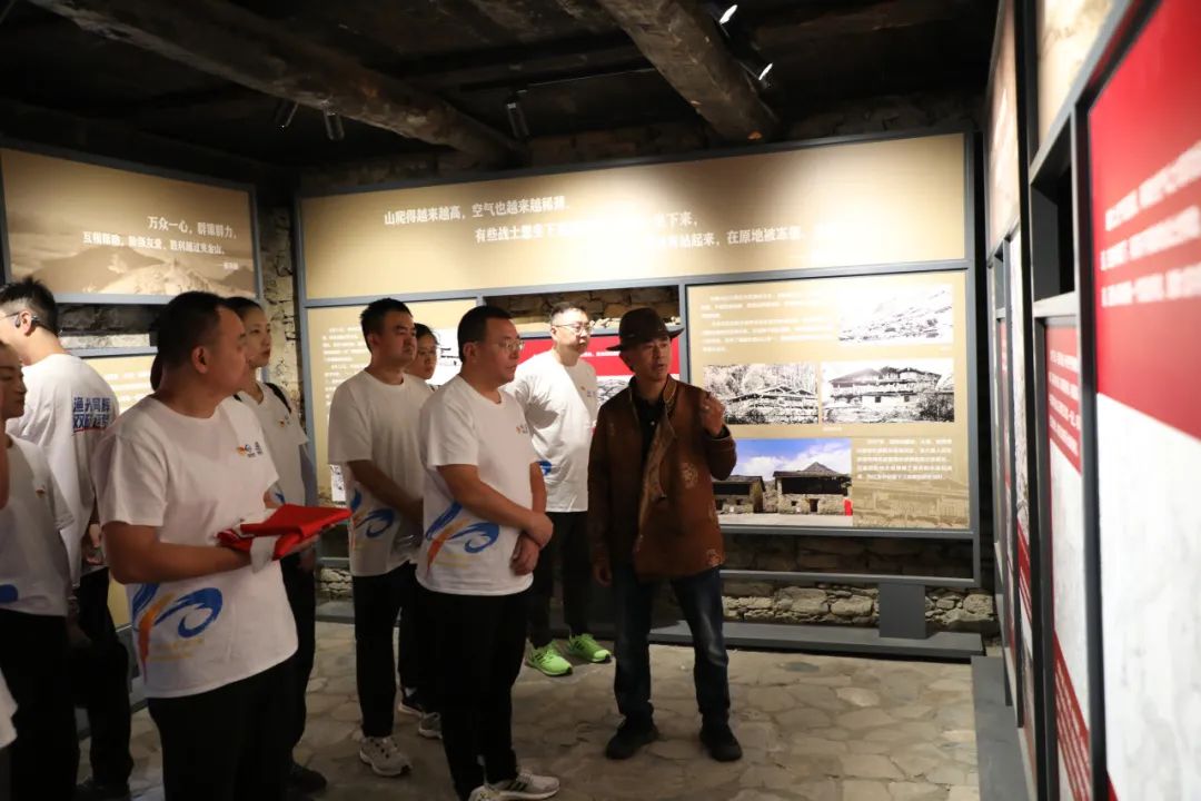 d16705ea9f3067bc45903032081c459c.jpg d16705ea9f3067bc45903032081c459c.jpg